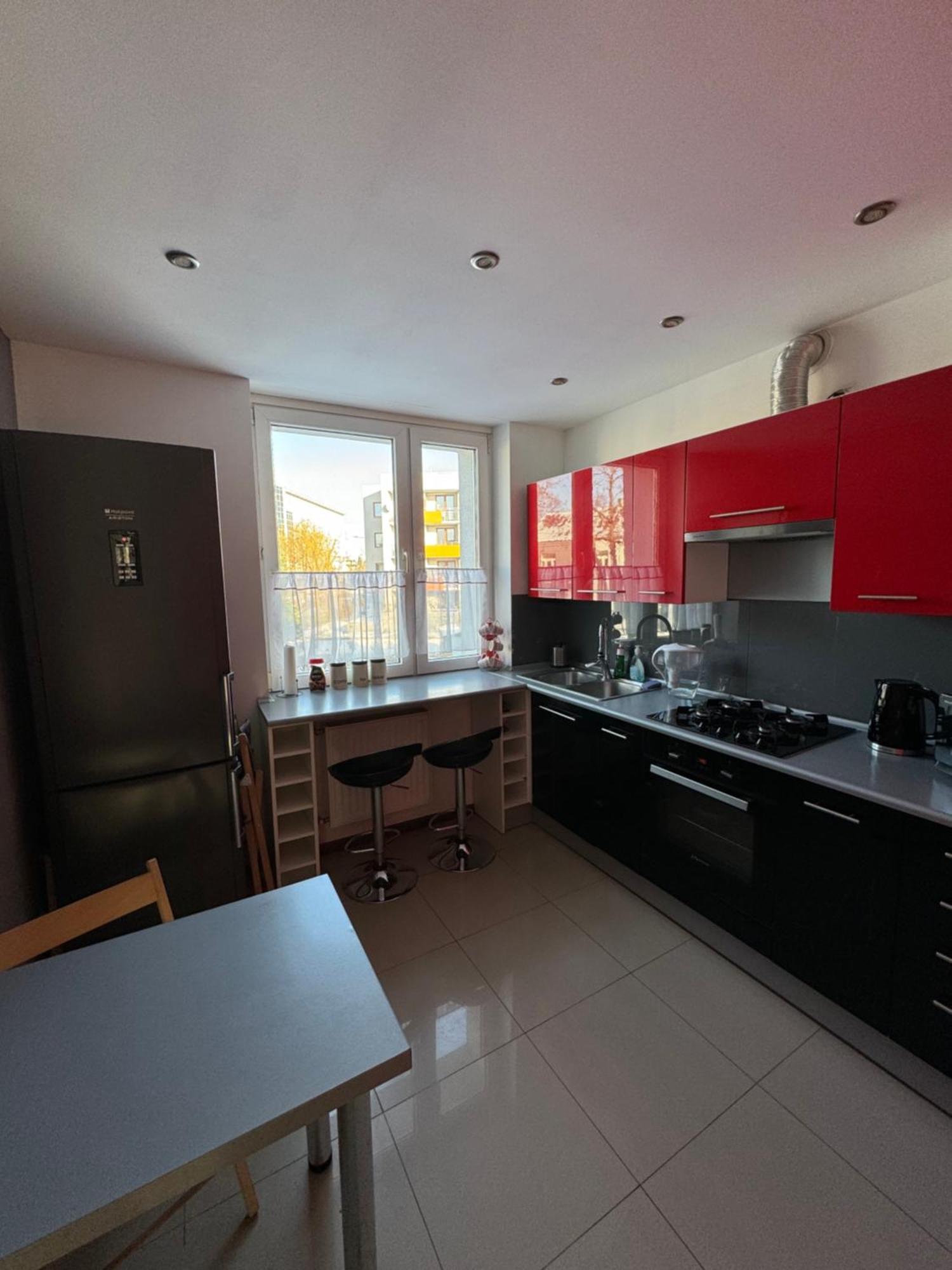 Apartament Sandra Kielce Buitenkant foto