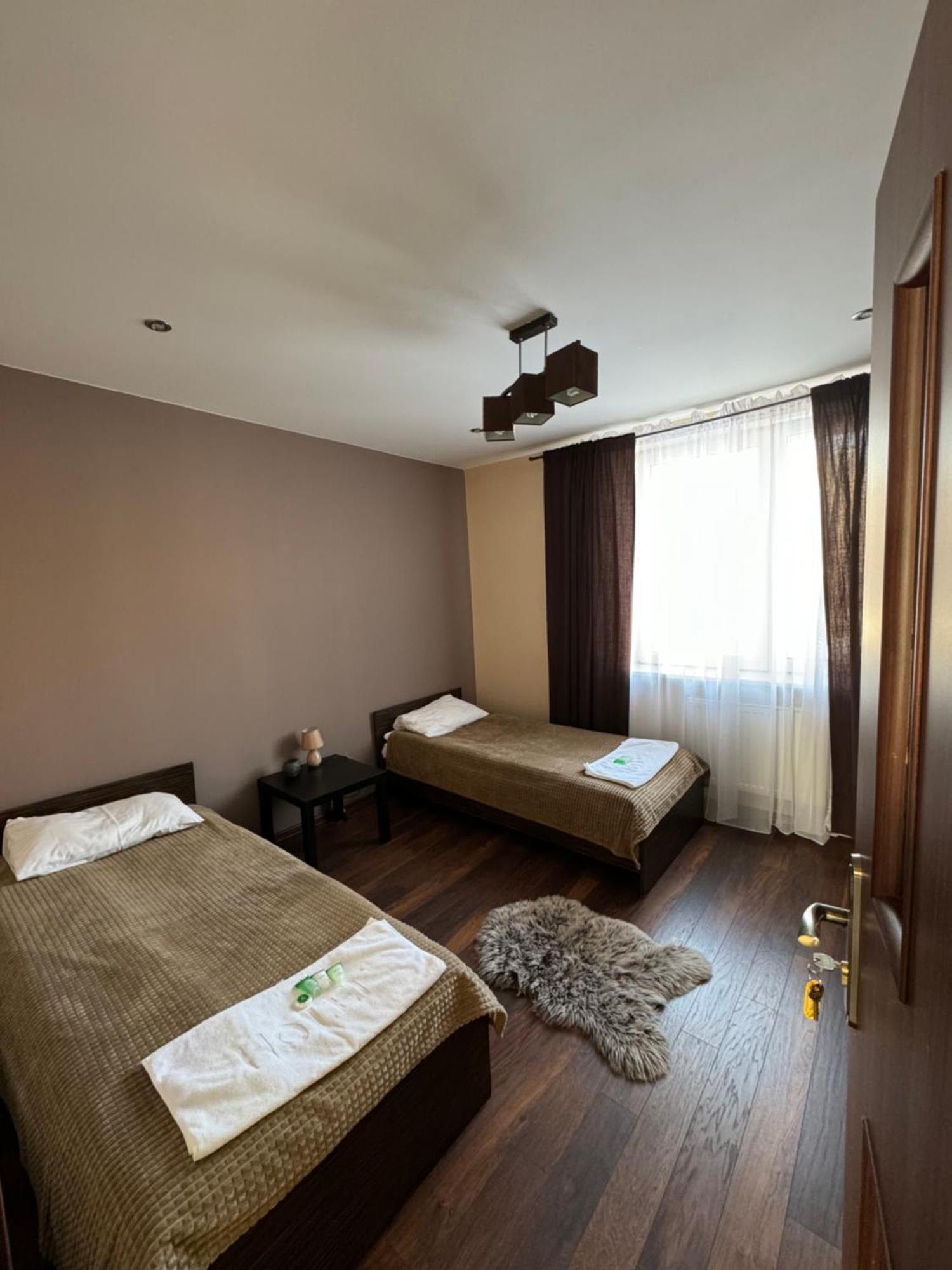 Apartament Sandra Kielce Buitenkant foto