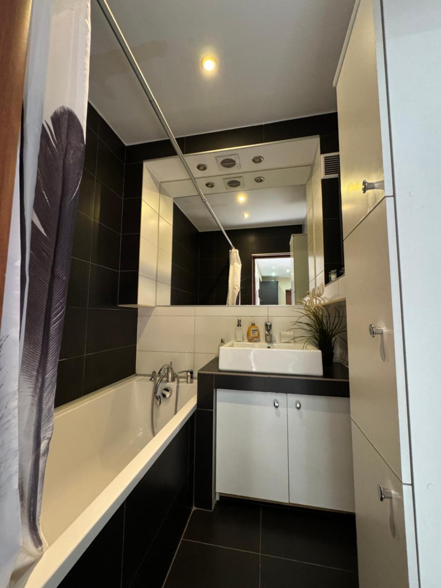 Apartament Sandra Kielce Buitenkant foto